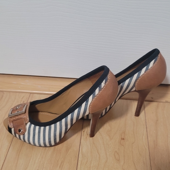 Gianni Bini | Blue & White Striped Leather Heels - Picture 7 of 8